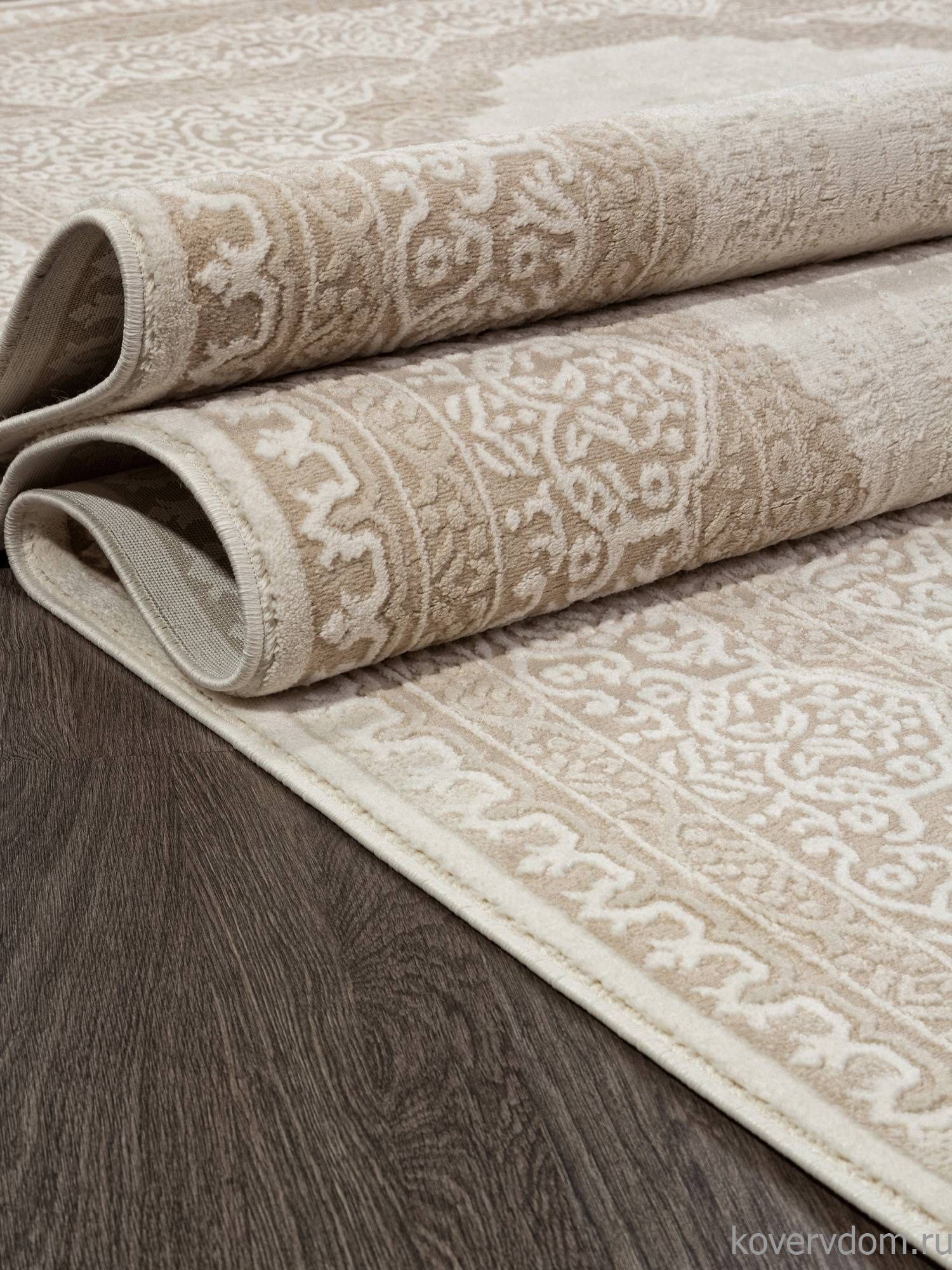Ковер SIESTA M029A WHITE / LIGHT BEIGE Ковер SIESTA M029A WHITE / LIGHT BEIGE
